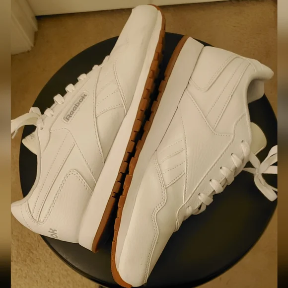 EUC Reebok Classics (W sz 9) - Picture 6 of 8